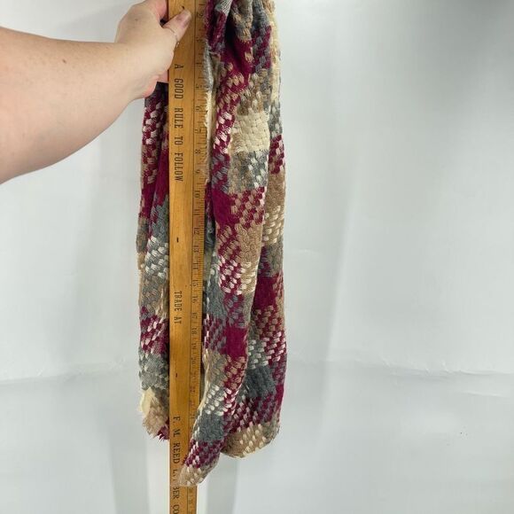 Womens Infinity Circle Scarf Wrap Woven Plaid Warm Neck Accessory Gray Maroon - Picture 5 of 9